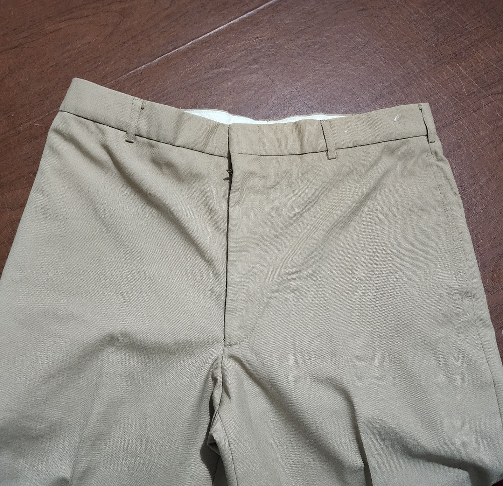 NWOT ... Original Classic Men's Khaki Pants - Picture 4 of 9